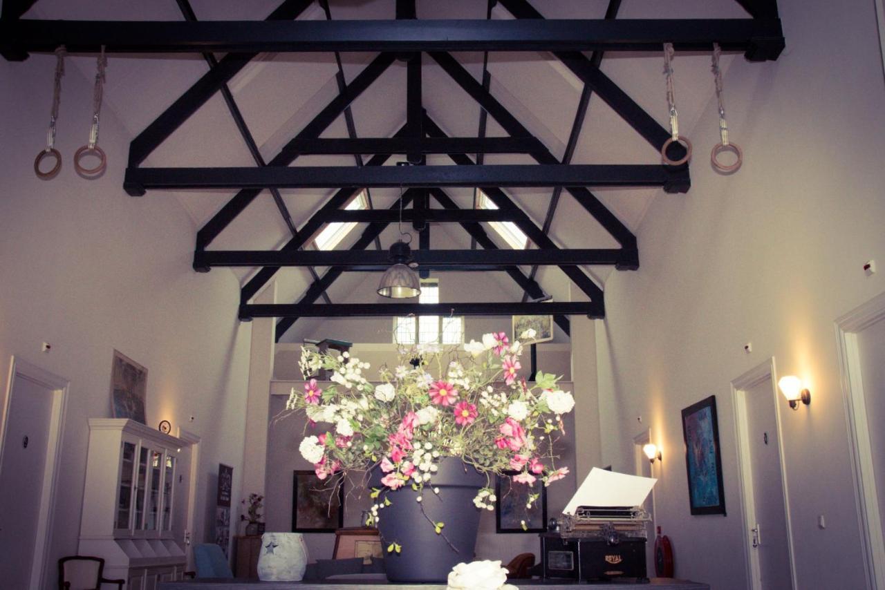Bed & Breakfast De Oale School Lattrop Екстериор снимка